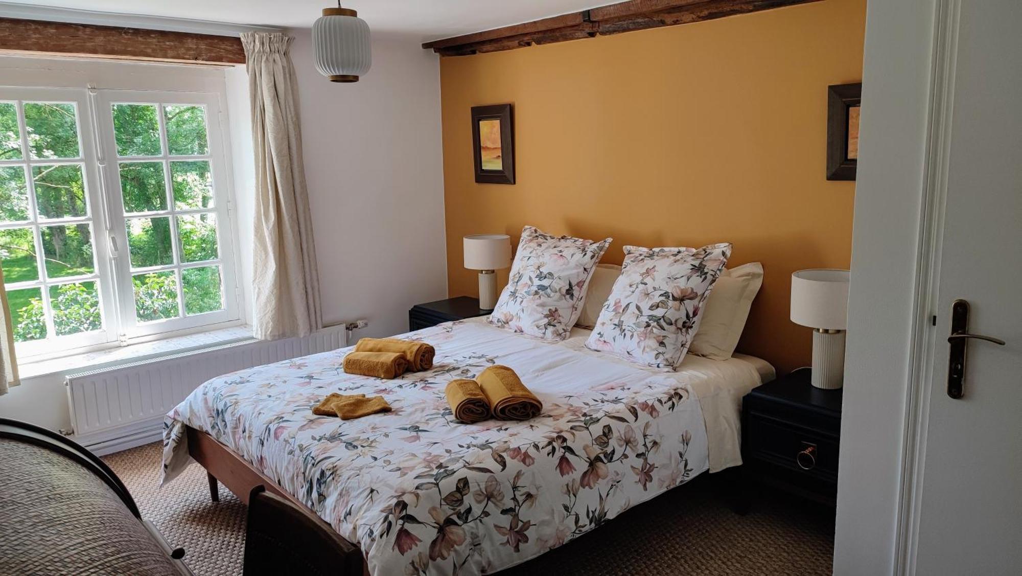 Bed and Breakfast Le Moulin Grenon Mézilles Zewnętrze zdjęcie